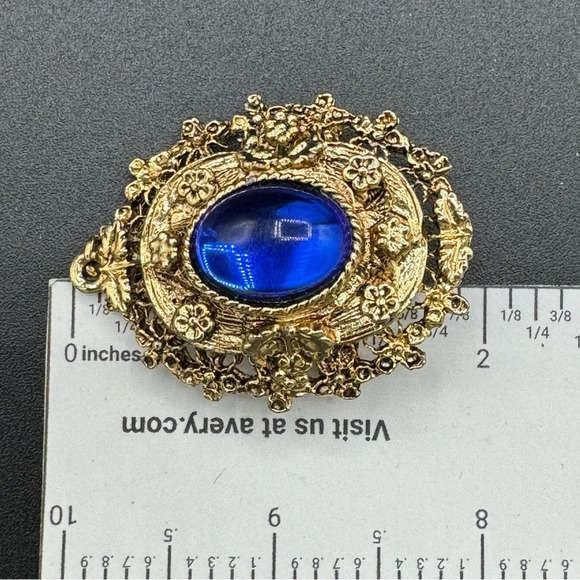 Ornate Blue Sapphire Colored Brooch with Bale - Picture 8 of 13